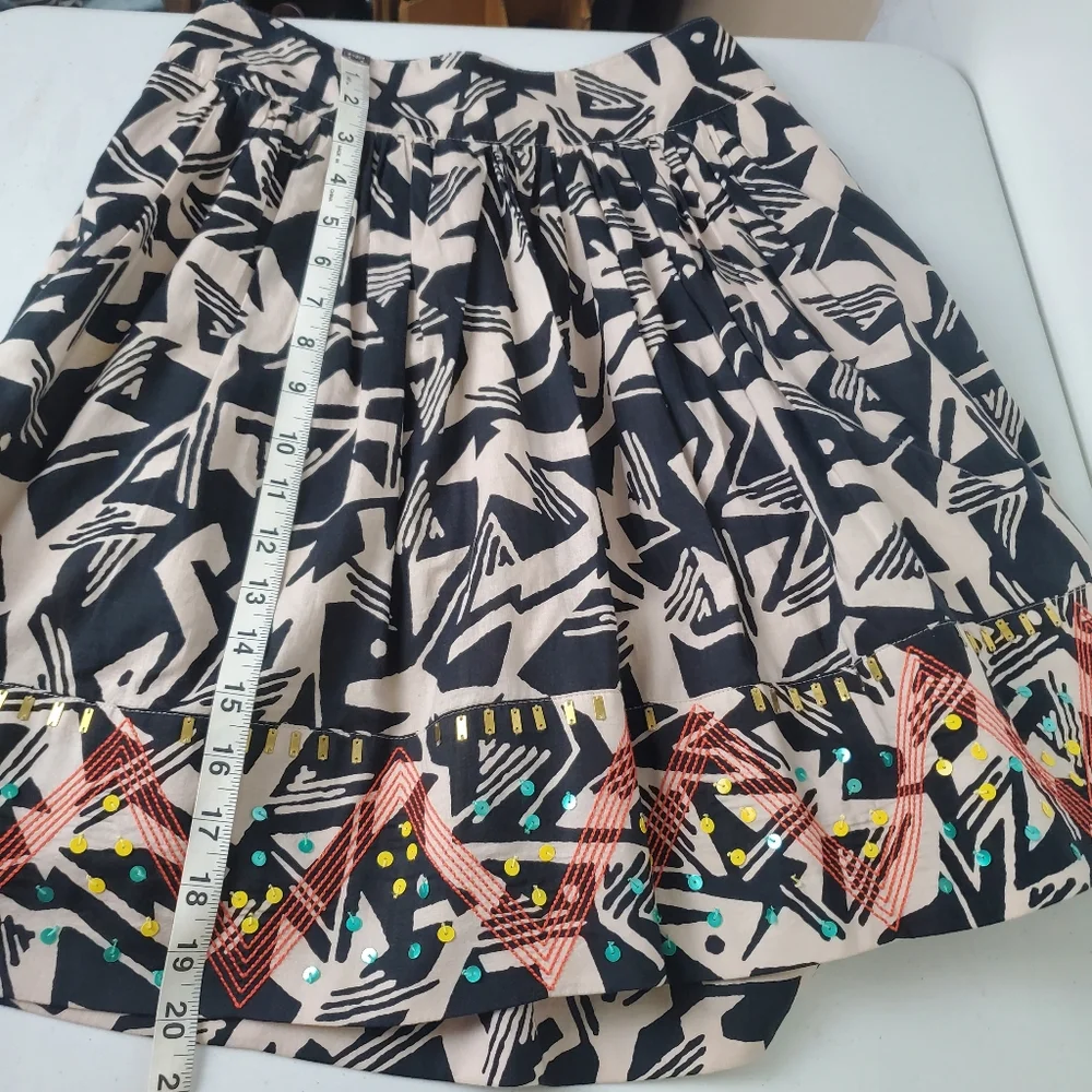 Odille black abstract